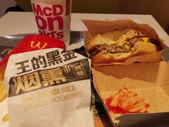 -麦当劳(伟城广场店)