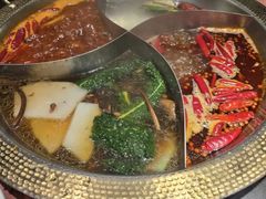 -廖掌柜·重庆鲜货火锅(上海首店)