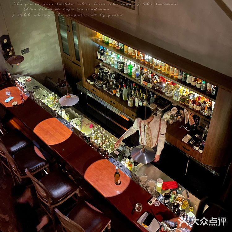 成都探店|快来探寻古堡酒吧的神奇秘密🕍