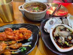 -八一路好吃街(雨田商务大厦店)