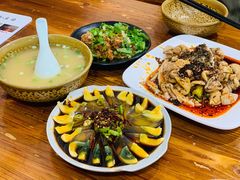 青椒皮蛋-朱大嘴肥肠血旺(福字街店)