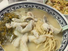 -明呈黄鱼面馆(斜土路店)