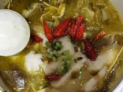 -渝是乎川渝小炒(新世界百货望京店)
