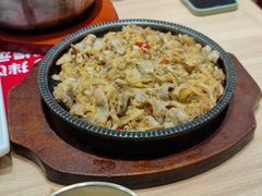 五花肉煎酸菜-米村拌饭(南京万达茂店)