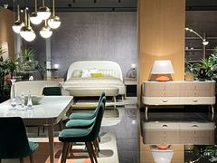 -罗奇堡家具(淮海西路店)