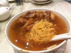 柱候牛腩面-麦奀云吞面世家 山顶店(山顶广场店)