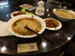-鸿瑞興面馆(梅岭店)