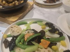 -粤小馆(天安云谷店)