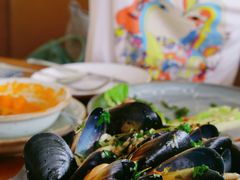 -ROAST coffee & eatery