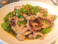 -赶海部落海鲜城(海阳路店)