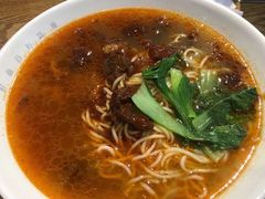 -牛吃草牛杂面(天一店)