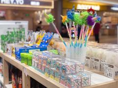 -名创优品(机场路百信广场店)