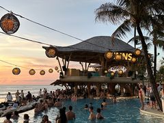 -FINNS Beach Club