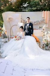 -LOVE SHINE婚纱·红鼎庄龙凤褂·妈妈装定制