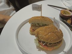 -露露家咖啡店