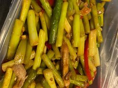 蒜苔炒肉-尚味轩壹号饭堂(曼哈顿广场店)