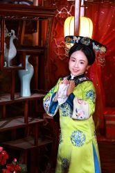 -九月鹰飞汉服摄影工作室