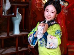 -九月鹰飞汉服摄影工作室