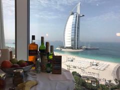 -迪拜帆船酒店海底餐厅