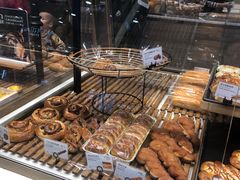 -PARIS BAGUETTE巴黎贝甜(周浦万达店)