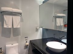 -桔子酒店（上海静安寺武宁路地铁站店）(原静安寺余姚路店)