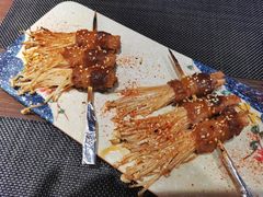牛肉卷金针菇-鲸山上·私房日料(泰达MSD店)