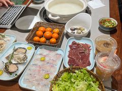 -四点金粥底火锅(沂州里店)