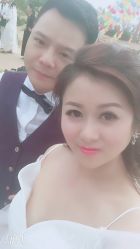 -现代经典婚纱摄影