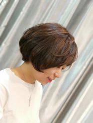 -709号发型屋