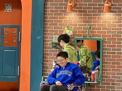-瑞虹新天地月亮湾