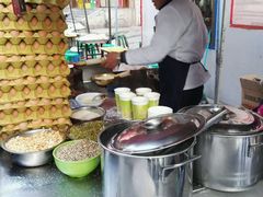 -清真老马家国华牛奶鸡蛋醪糟(正宁路店)