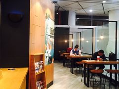 -星巴克(西安机场1店T3到达店)