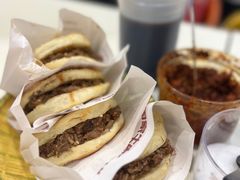 牛肉烧饼普通版-穆得·老周家牛肉烧饼(普利街店)