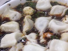酸汤牛肉水饺-回坊马二饺子馆