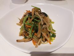 -国际青年会议酒店-苏莱斯餐厅