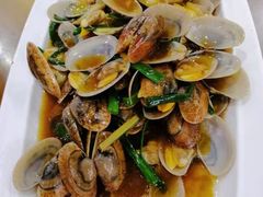 -四川小胡子海鲜(丁村万人海鲜广场店)