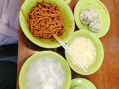 -三镇民生甜食馆(胜利街总店)