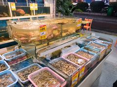 -鑫悦楼煎蟹·16年海鲜大排档