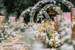 -花轿喜屋婚礼策划