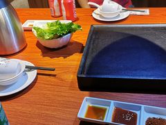 -山之屋炭火烧肉·生啤畅饮(大朗万科中央公园店)