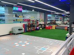 -开阳里游泳健身