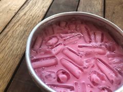 草莓牛奶-Doo Dee Thai Food(Issan/Isaan/Esan)