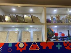 -斯坦星球AI编程·机器人科创·科学实验·信奥·思维·STEM·乐高·竞赛考级(长宁虹桥大融城荟聚中心)