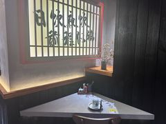 -8PINTS八品脱·日料·烧鸟·精酿小酒馆(莘庄店)