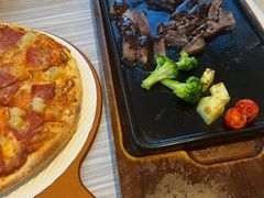 -必胜客餐厅(昆百大泰业城店)