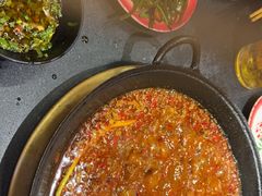 -沸炉重庆老火锅(军事博物馆店)