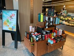 零售区-星巴克臻选(上海虹桥新天地三店)