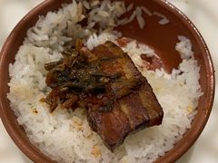 梅菜扣肉盖饭上无敌了-原味田园·客家菜·土窑鸡(中航城君尚购物中心店)