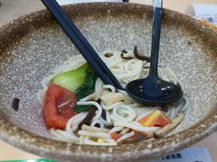 -蒙自源米线大王(普宁广场店)