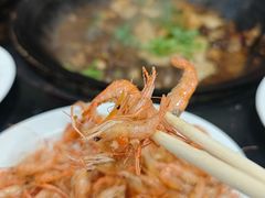 干炸河虾-山城家常菜铁锅炖鱼